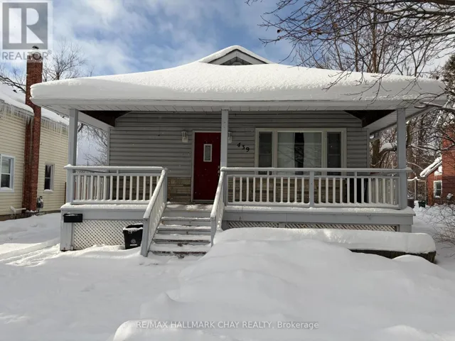 439 PETER STREET N, Orillia, Ontario L3V5A6