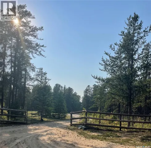 Starter Acreage, Hudson Bay Rm No. 394, Saskatchewan S0E0Y0
