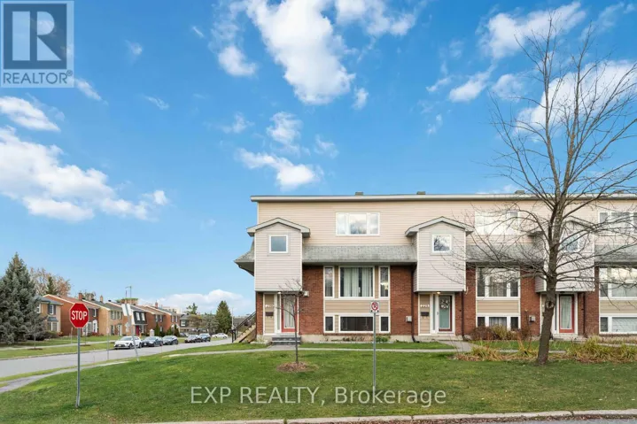 230 MONTEREY DRIVE, Ottawa, Ontario K2H7A8
