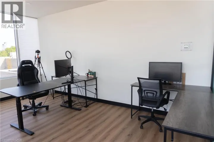 28 ROYTEC Road Unit# B201, Woodbridge, Ontario L4L8E4