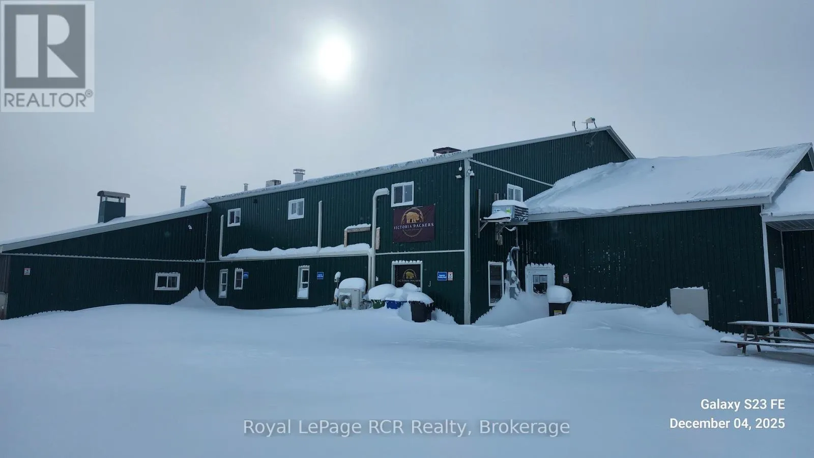 Commercial Sale For Sale