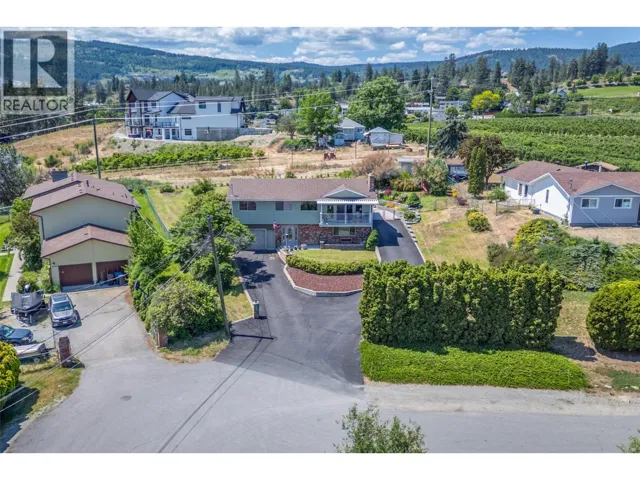 2489 Chieftain Road, West Kelowna, British Columbia V4T1N3