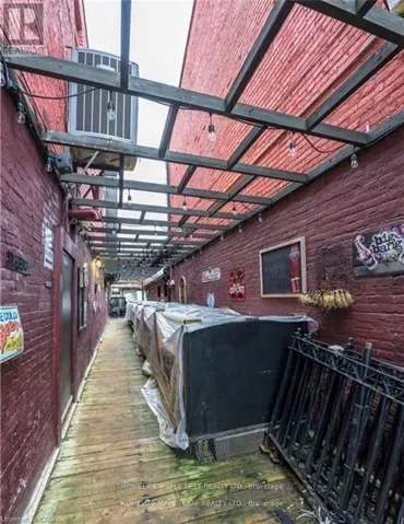 288-292 DUNDAS STREET, London East (East F), Ontario N6B1T6