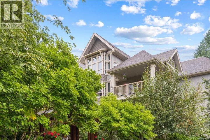 202 5670 Edgewater Lane, Nanaimo, British Columbia V9T6K1