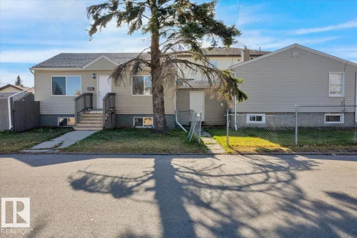 10345 159 ST NW, Edmonton, Alberta T5P3A5
