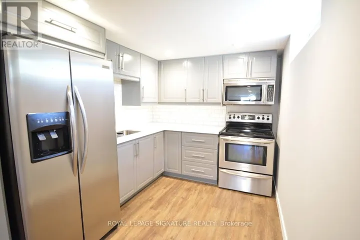 131 HIGHMAN AVENUE, Cambridge, Ontario N1R3M2