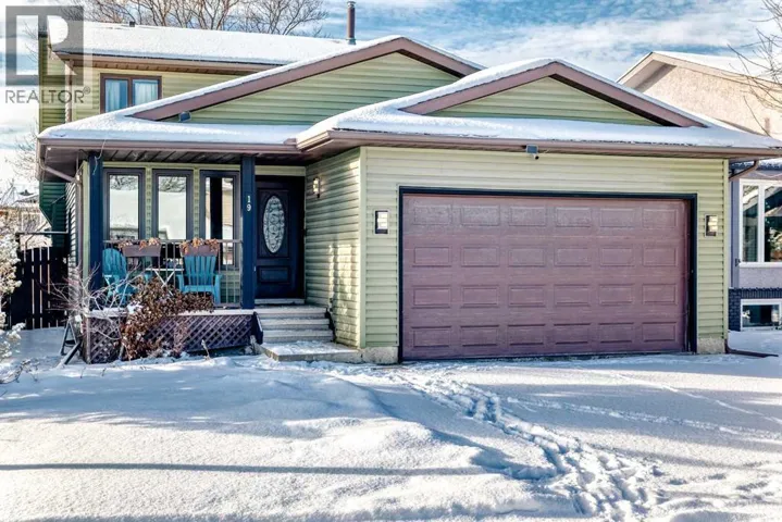 19 Mchugh Place NE, Calgary, Alberta T2E7R4