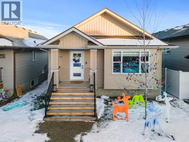 4419 75 Street, Camrose, Alberta T4V5C9