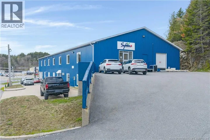 680 Rothesay Avenue, Saint John, New Brunswick E2H2H5
