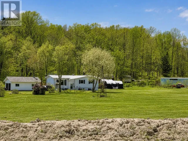 1028 CRABBE LANE, Dysart et al (Guilford), Ontario K0M1S0