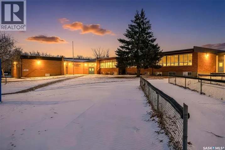 1100 Currie CRESCENT, Moose Jaw, Saskatchewan S6H6B7