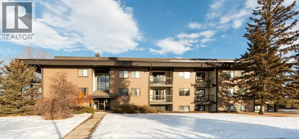 106, 6108 53 Street, Olds, Alberta T4H1X5