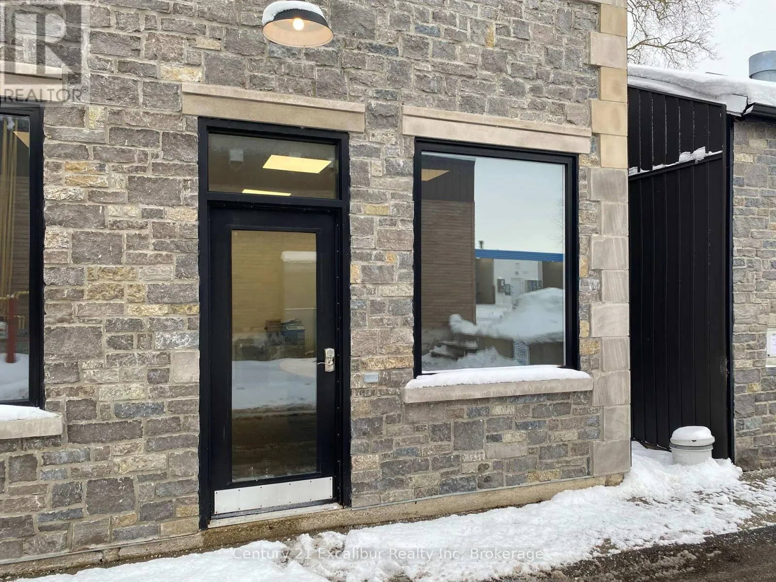 Commercial Sale For Sale