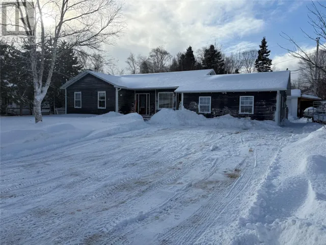 6 McDonald Crescent, Bishop's Falls, Newfoundland & Labrador A0H1C0