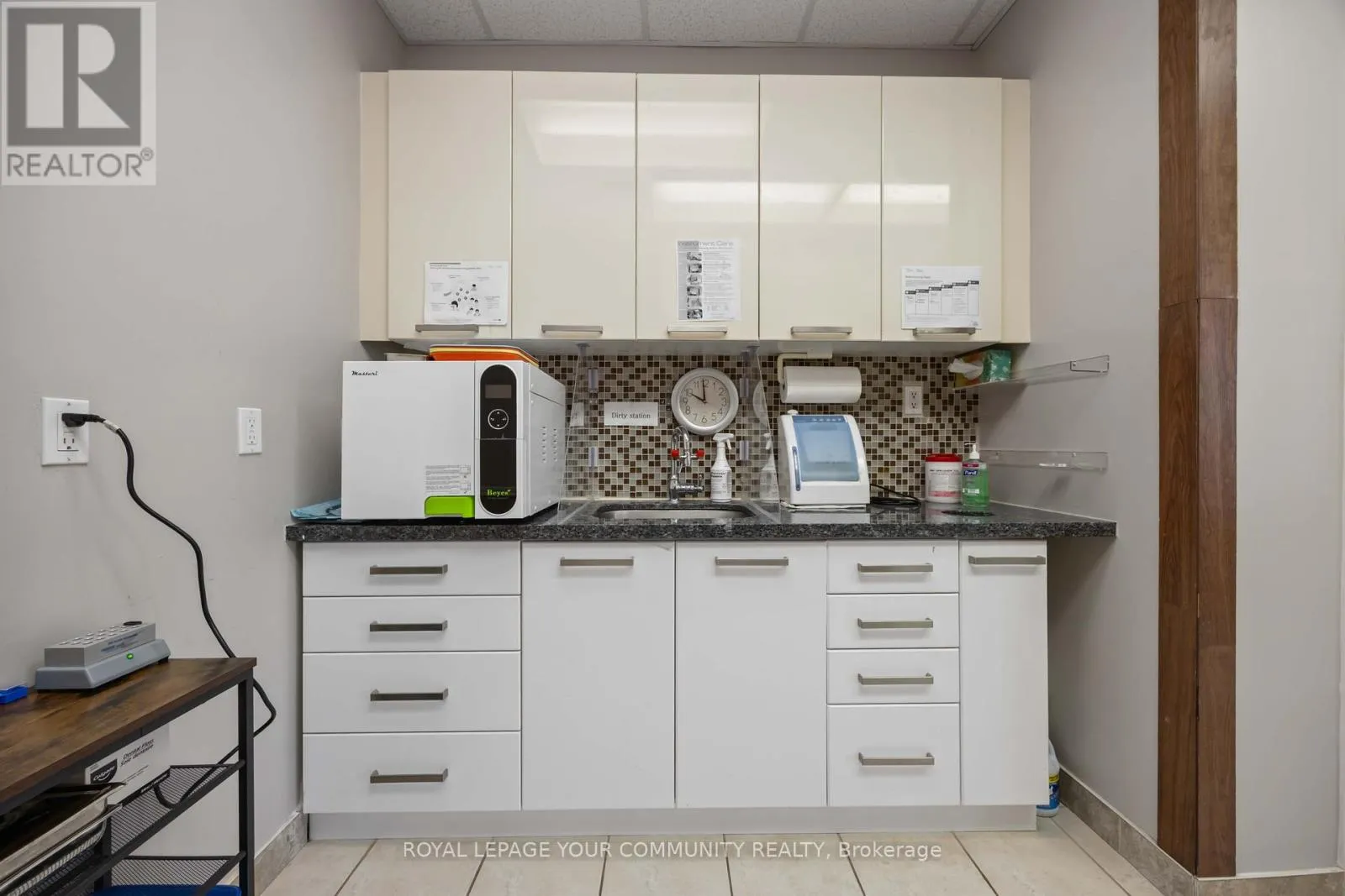 Commercial Sale For Sale