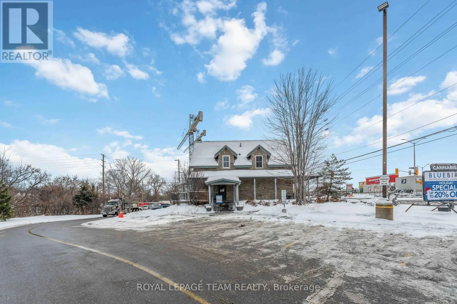 Commercial Sale For Sale