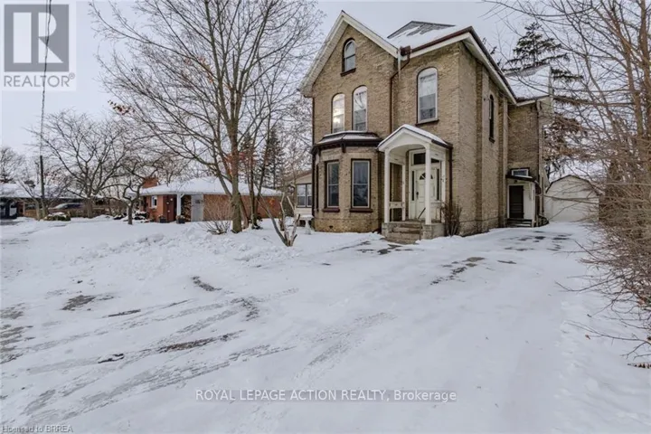 17 HAWARDEN AVENUE, Brantford, Ontario N3T4H2