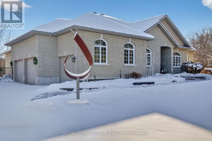 6196 ELKWOOD DRIVE, Ottawa, Ontario K4P1M9