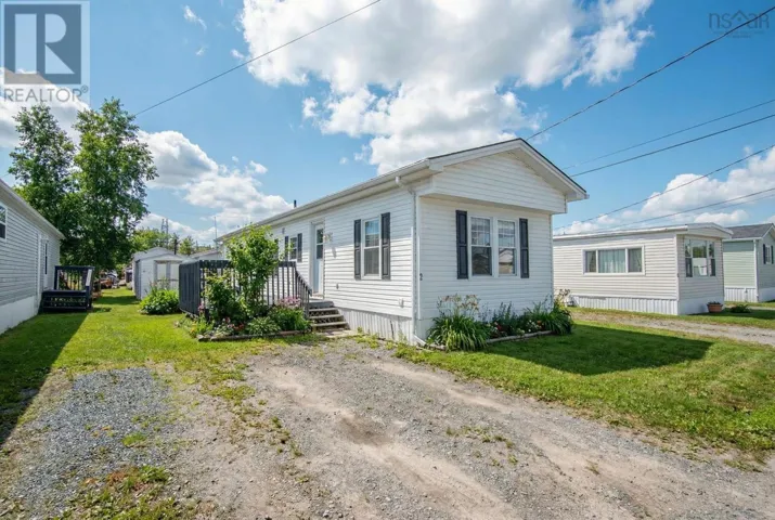 2 Cocoa Street, Dartmouth, Nova Scotia B2W4W5