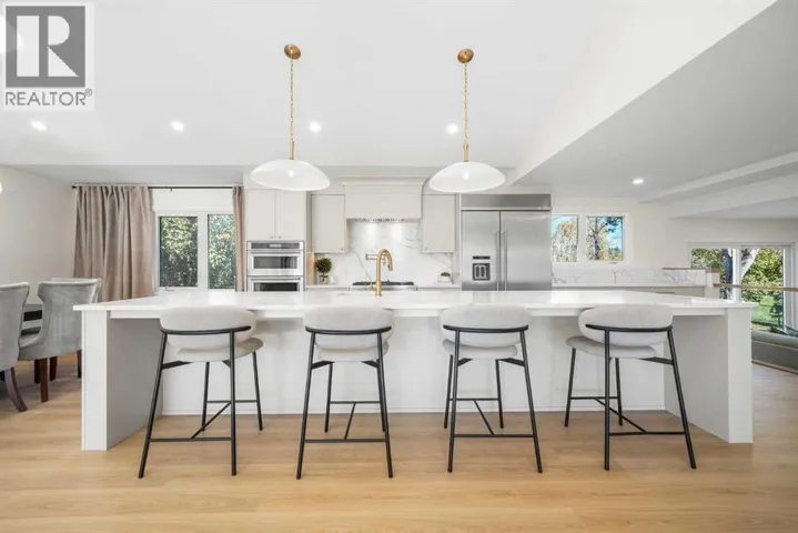 1016 Mapleglade Drive SE, Calgary, Alberta T2G2G6