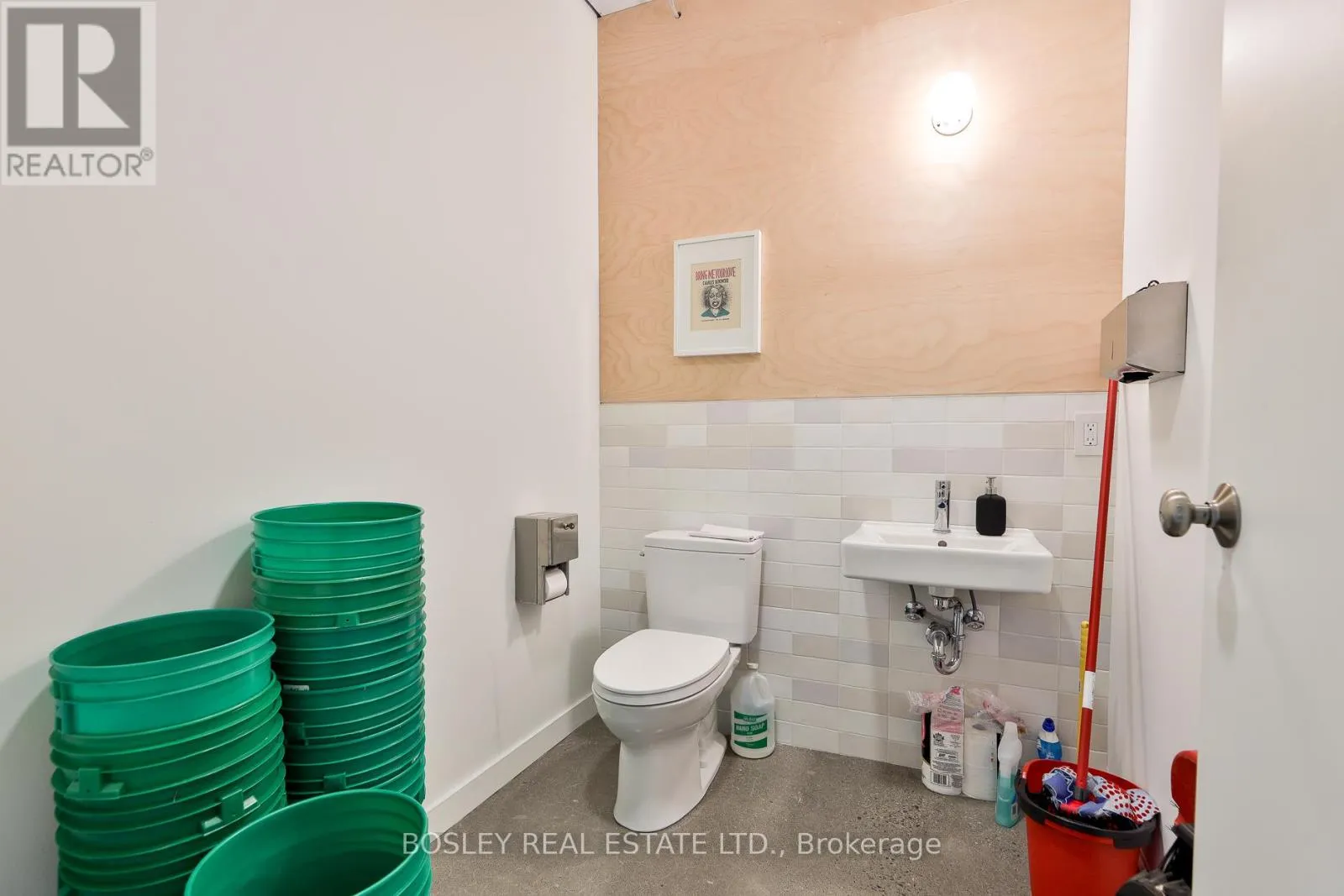 Commercial Sale For Sale