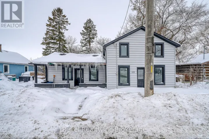 123 CHARLES STREET E, Ingersoll (Ingersoll - South), Ontario N5C1J9