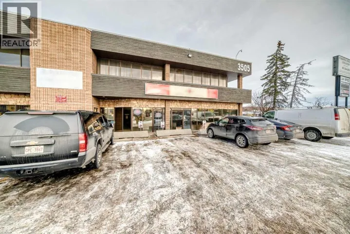 3505 32 Street NE, Calgary, Alberta T1Y5Y9