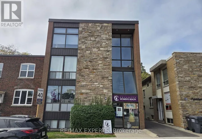 401 - 8 STAVEBANK ROAD N, Mississauga (Port Credit), Ontario L5G2T4