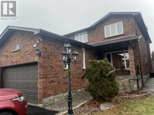 121 JACKMAN CRESCENT, Vaughan (West Woodbridge), Ontario L4L6N9
