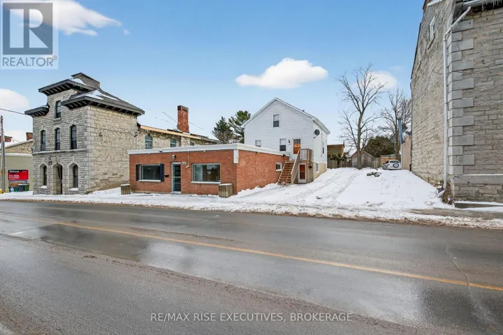 676 KING STREET W, Kingston (Central City West), Ontario K7M2E8