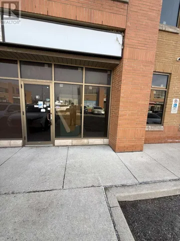 18 - 15 SUN PAC BOULEVARD, Brampton (Bram East), Ontario L6S0E8