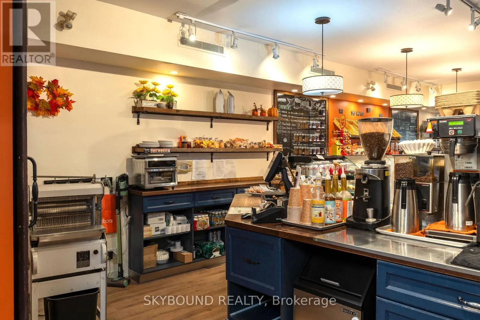 Commercial Sale For Sale