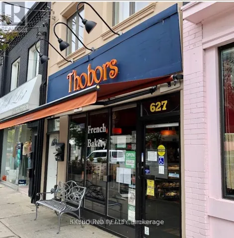RETAIL AND UPPER - 627 MOUNT PLEASANT ROAD, Toronto (Mount Pleasant East), Ontario M4S2M9
