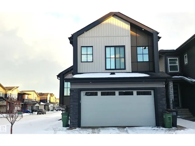 #Upper 8903 MAYDAY WY SW, Edmonton, Alberta T6X3E6