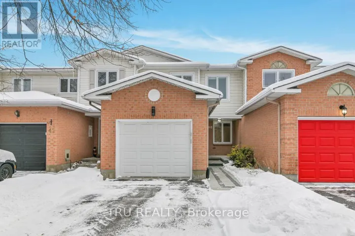 40 BATON COURT, Ottawa, Ontario K2L4C8