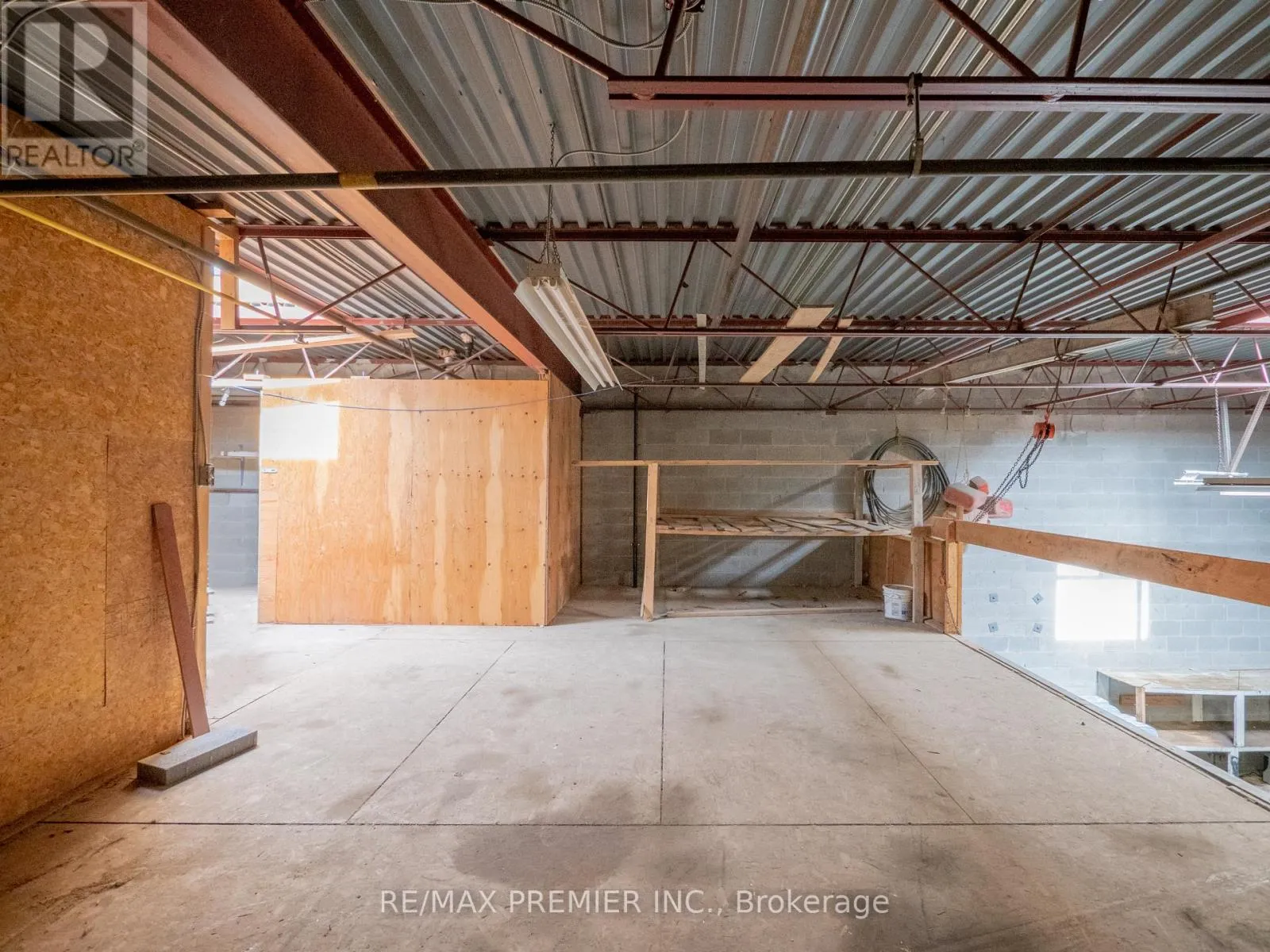 Commercial Sale For Sale