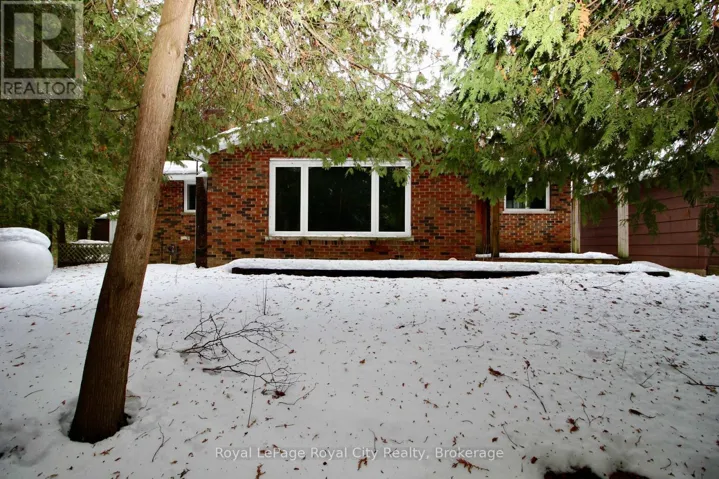 4616 6 HIGHWAY, Northern Bruce Peninsula, Ontario N0H1Z0