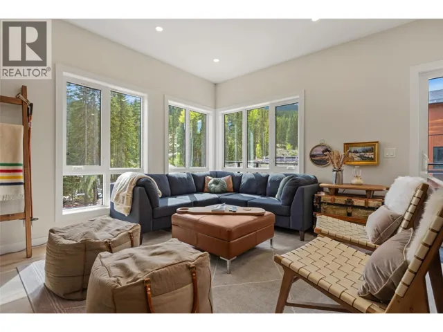 2116 Panorama Drive Unit# 206, Panorama, British Columbia V0A1T0
