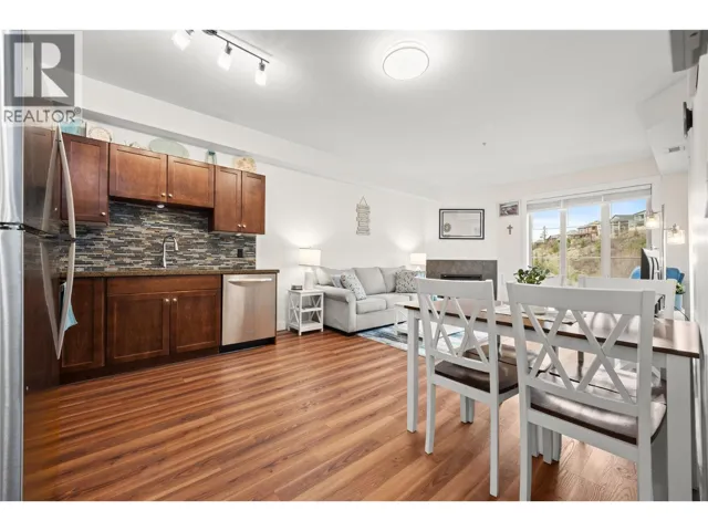 1875 Country Club Drive Unit# 1405, Kelowna, British Columbia V1V2W7