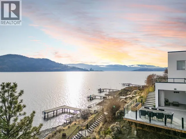 15 Traders Cove Road, Kelowna, British Columbia V1Z3S3