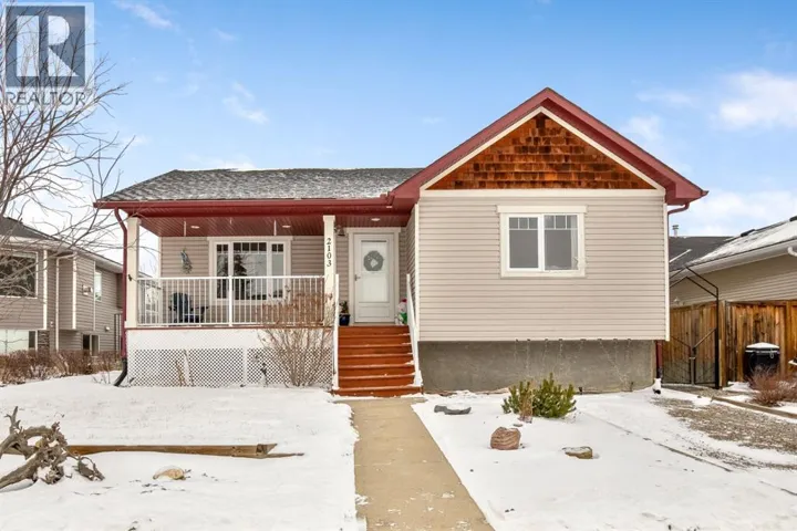 2103 27 Avenue, Nanton, Alberta T0L1R0