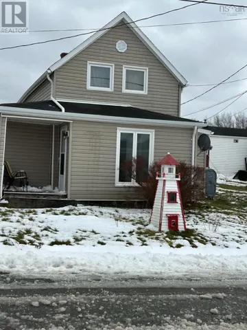 10 Forest St Extension, Inverness, Nova Scotia B0E1N0