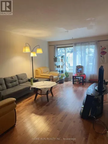 113 STONEBRIAR DRIVE, Ottawa, Ontario K2G5Y1