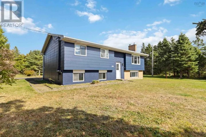 3 Murray Road, Eastern Passage, Nova Scotia B3G1J1