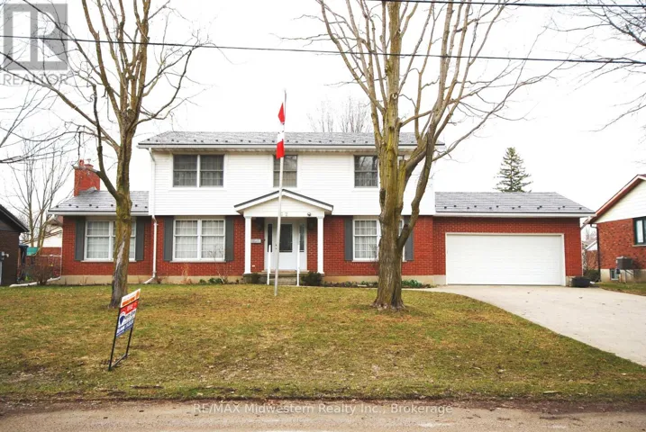 62 KING STREET N, Minto, Ontario N0G1Z0
