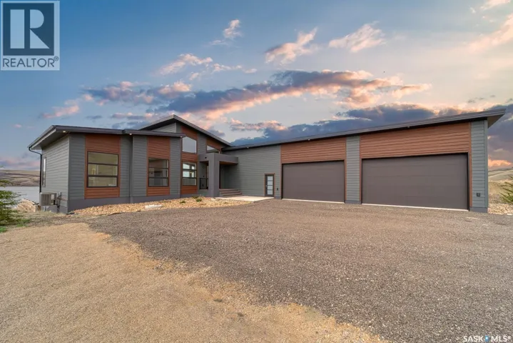 12 Sunset BOULEVARD, North Grove, Saskatchewan S0G1P0