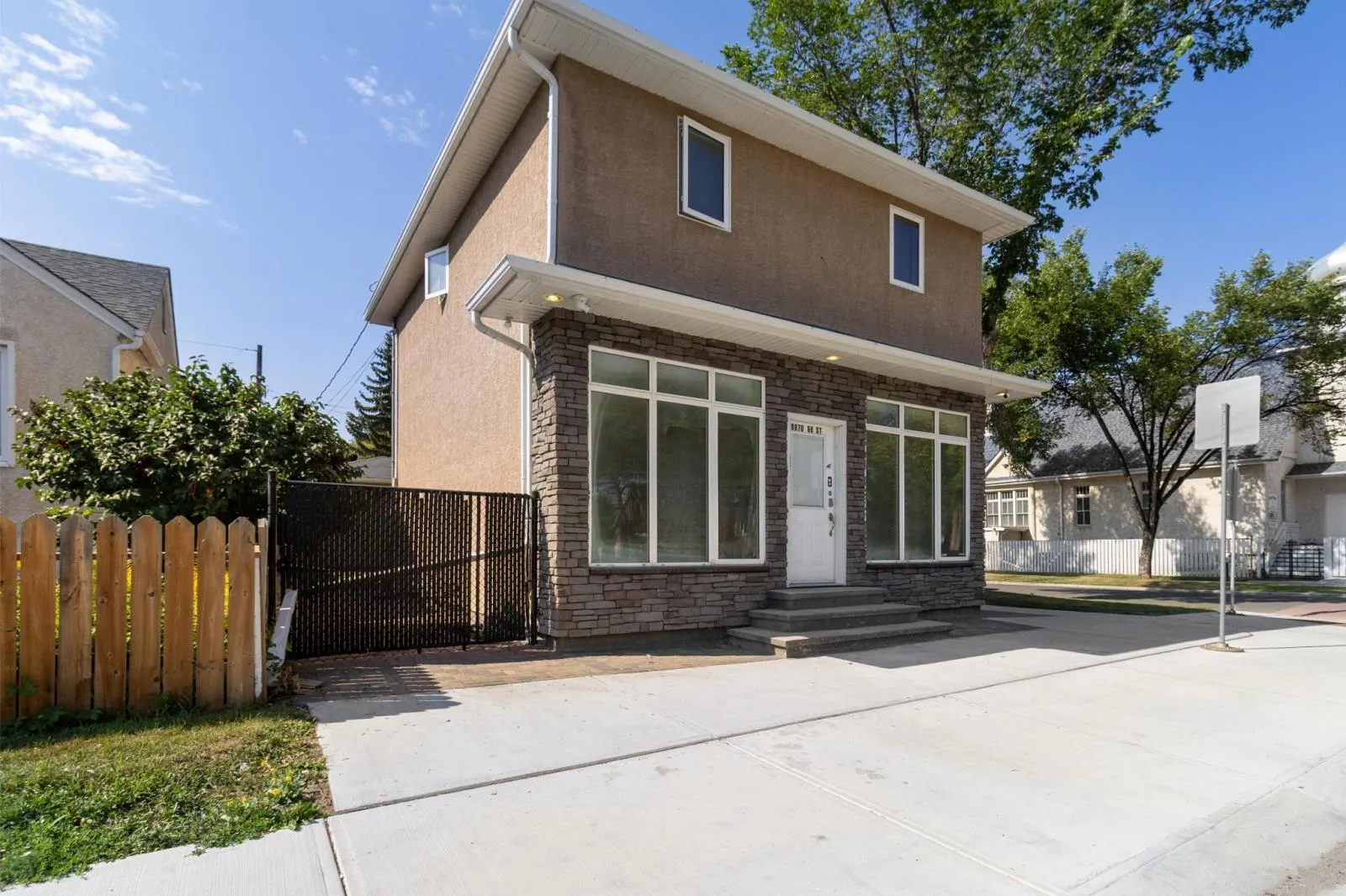 Commercial Sale For Sale