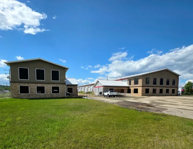 5012 Caxton Street W, Whitecourt Airport, Alberta T7S1X7