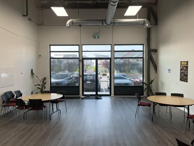 3707 8 Avenue, Edmonton, Alberta T6X2G6