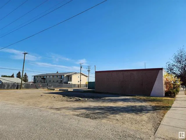 5212 52 Avenue, Drayton Valley, Alberta T7A1S9
